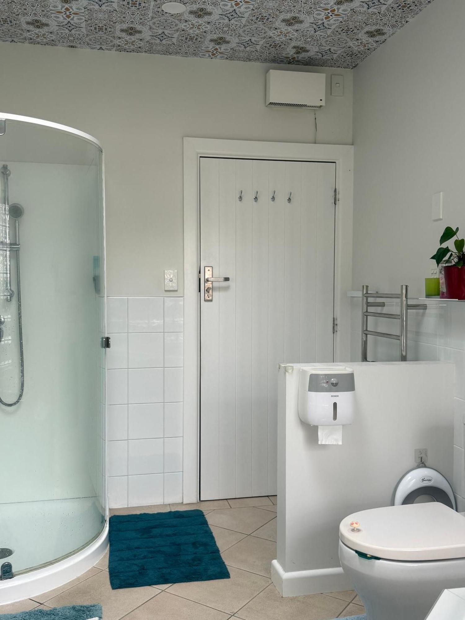 Cozy And Sunny Room Near City To Seapath Christchurch Exterior foto